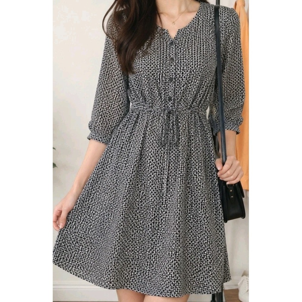 Old Navy Woman's Dark Blue & white geometric pattern Dress Size Large